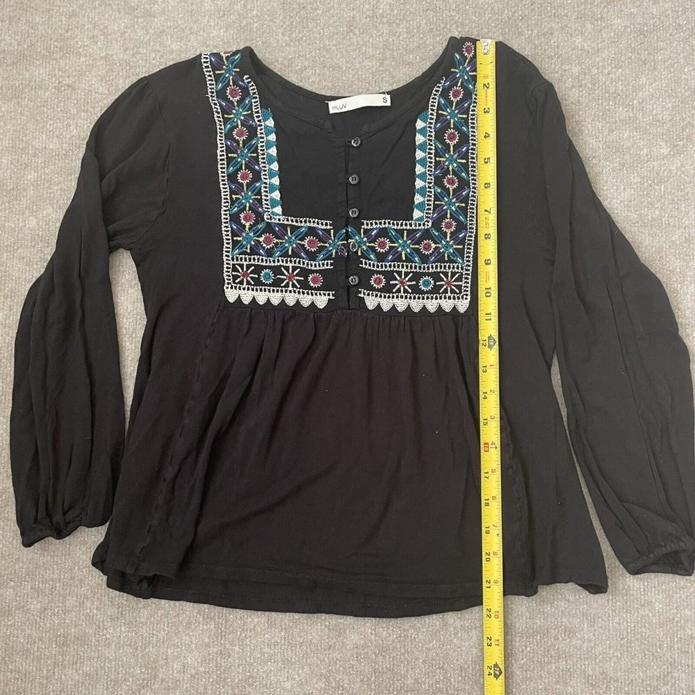 inLUV Shirt Womens Small Black Embroidered Boho Flowy Top Colorful Buttons FLAW - Picture 9 of 10